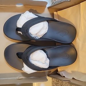 Olukai Maha Flip Flops